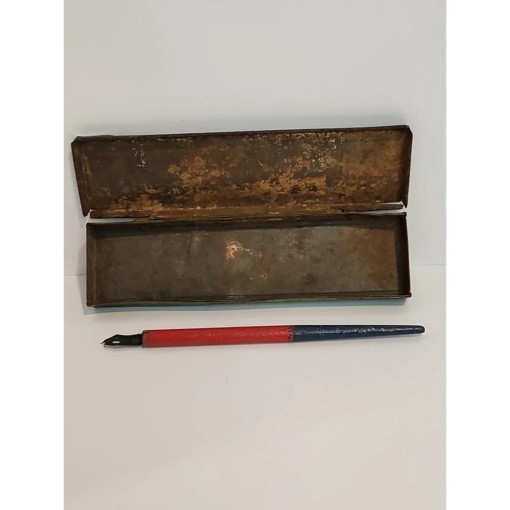 Antique 1920s Wallace Pencil Co Tin Metal Jackie Coogan Pencil Box Case W/ Pen